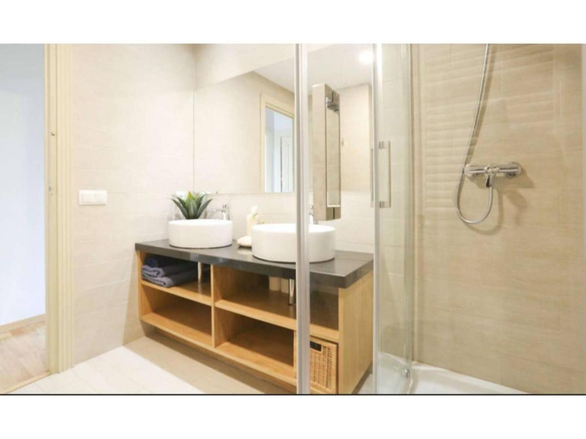 Madrid Views Apartment Екстер'єр фото